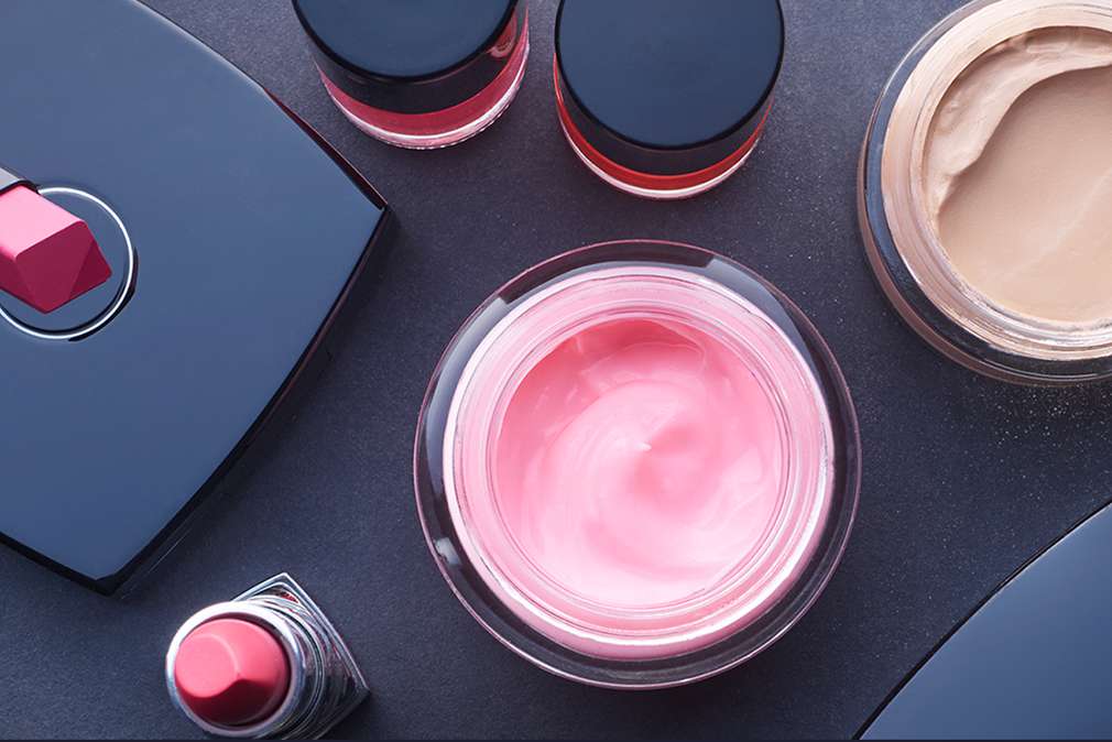 Козметика от твоя Kaufland Изображение на козметични продукти