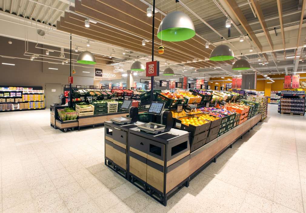 interiér zmodernizované prodejny Kaufland interiér zmodernizované prodejny Kaufland