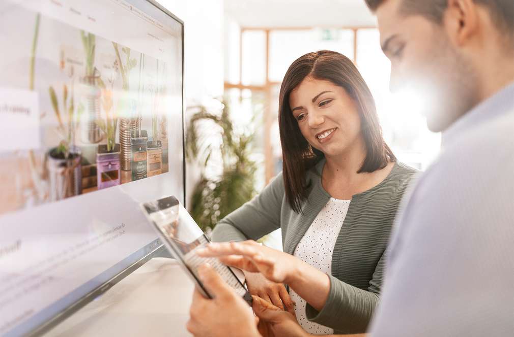 Working people Join the team