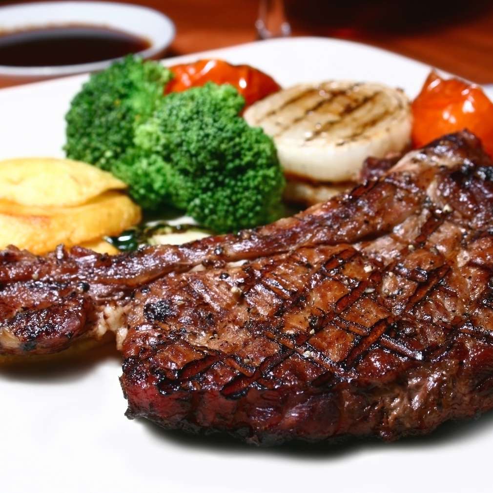 Imaginea rețetei T-bone cu legume Imaginea rețetei T-bone cu legume