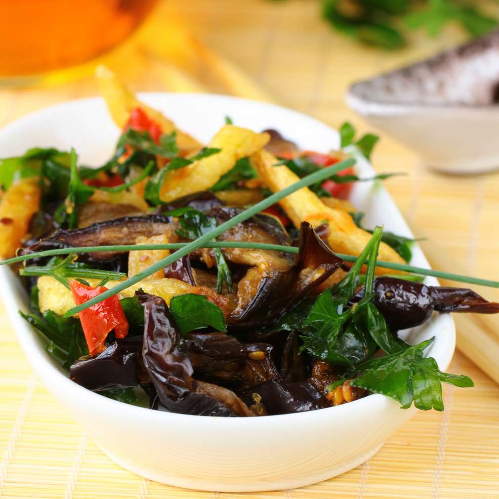 Salată asiatică cu vinete Salată asiatică cu vinete