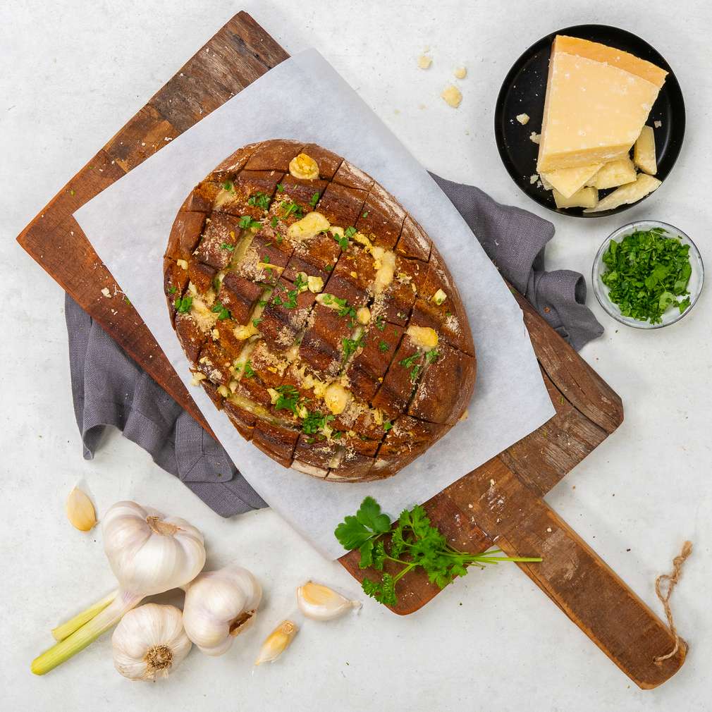 Abbildung des Rezepts Pull-Apart-Cheese-Baguette Abbildung des Rezepts Pull-Apart-Cheese-Baguette
