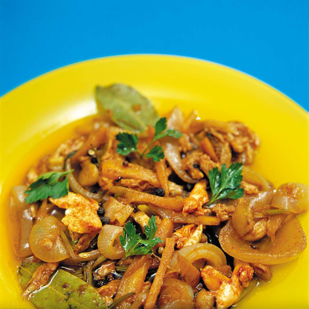 Изобразяване на рецептата Пиле в сос „Ескабече“