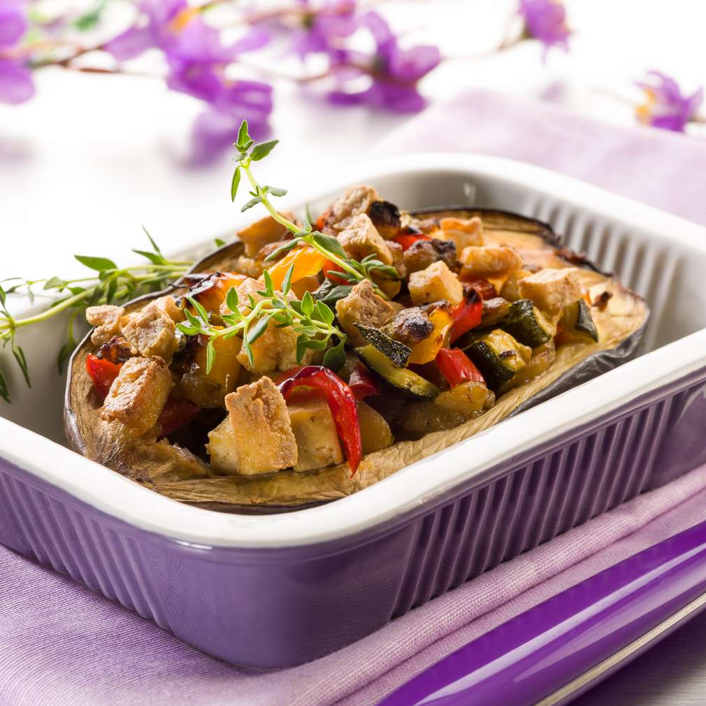 Vânătă umplută cu tofu Vânătă umplută cu tofu