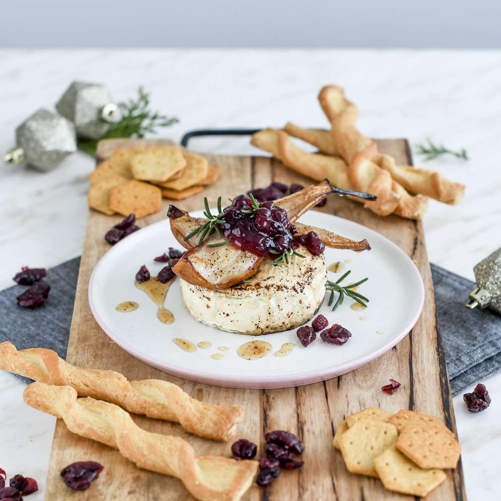 Zobrazenie receptu Pečený camembert s medovými hruškami Zobrazenie receptu Pečený camembert s medovými hruškami