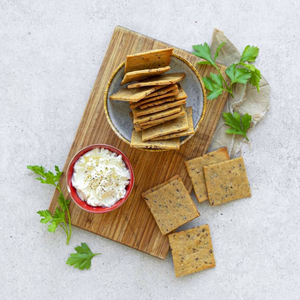 Zobrazit Žitné krekry s tvarohovým sýrem receptů