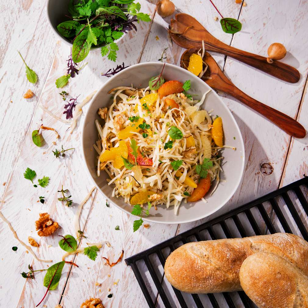 Abbildung des Rezepts Lauwarmer Weißkohlsalat mit Zitrusfrüchten Abbildung des Rezepts Lauwarmer Weißkohlsalat mit Zitrusfrüchten