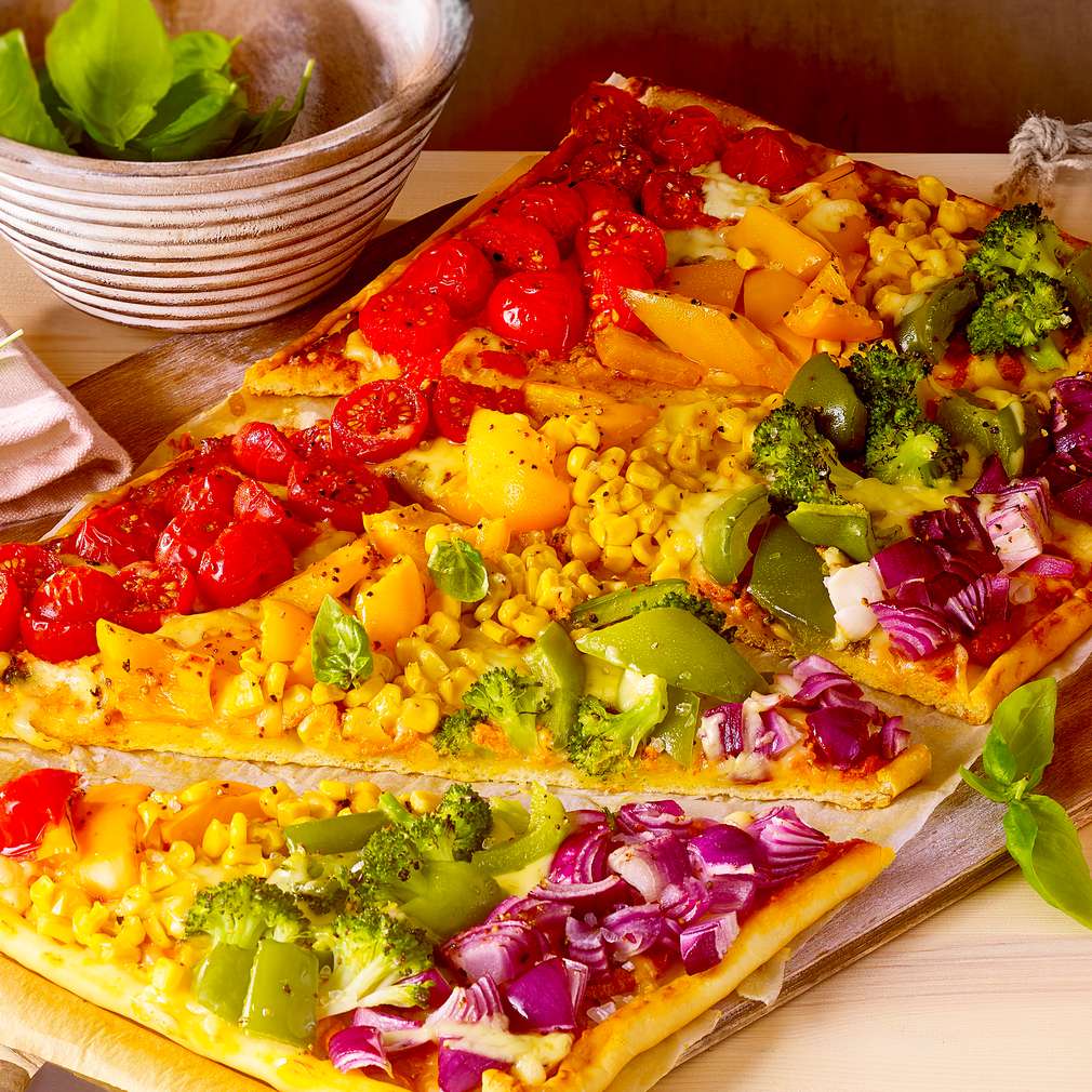 Abbildung des Rezepts Rainbowpizza Abbildung des Rezepts Rainbowpizza