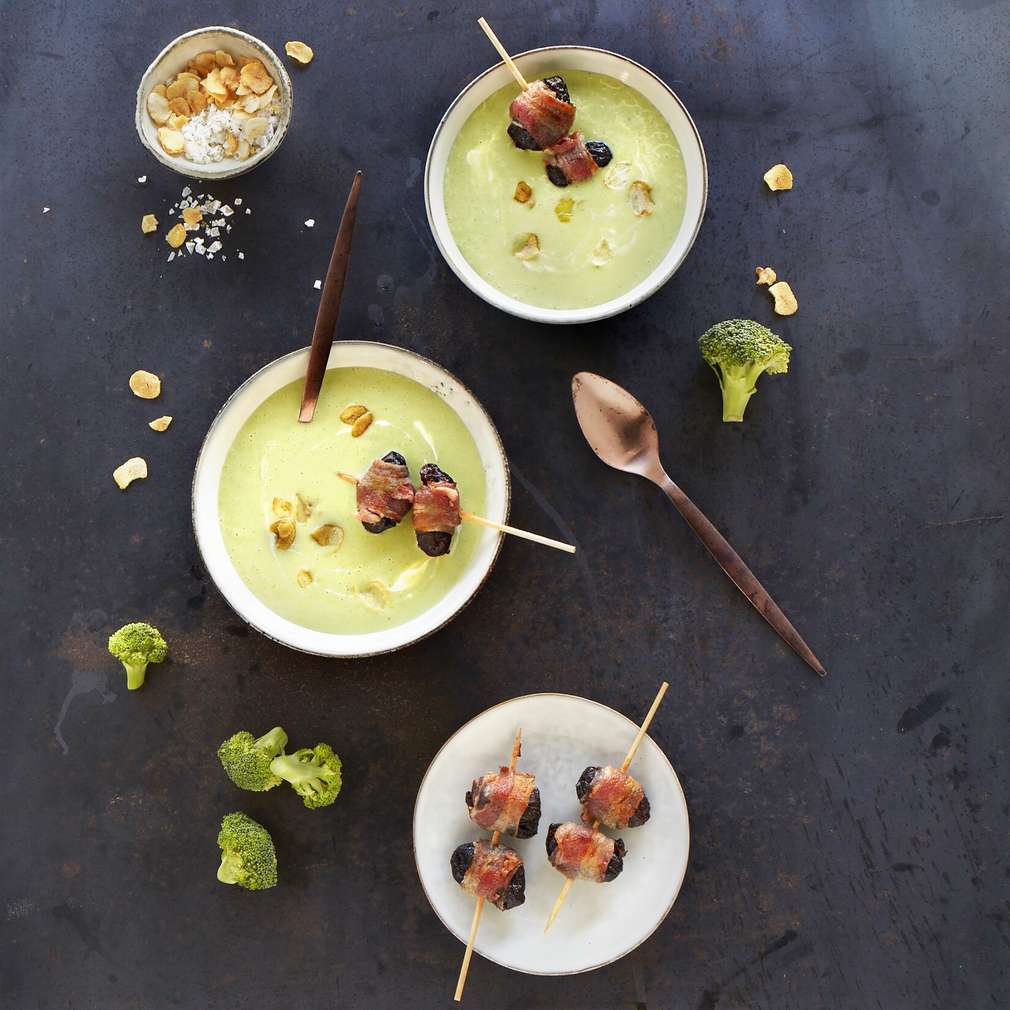 Imaginea rețetei Supă de broccoli Imaginea rețetei Supă de broccoli