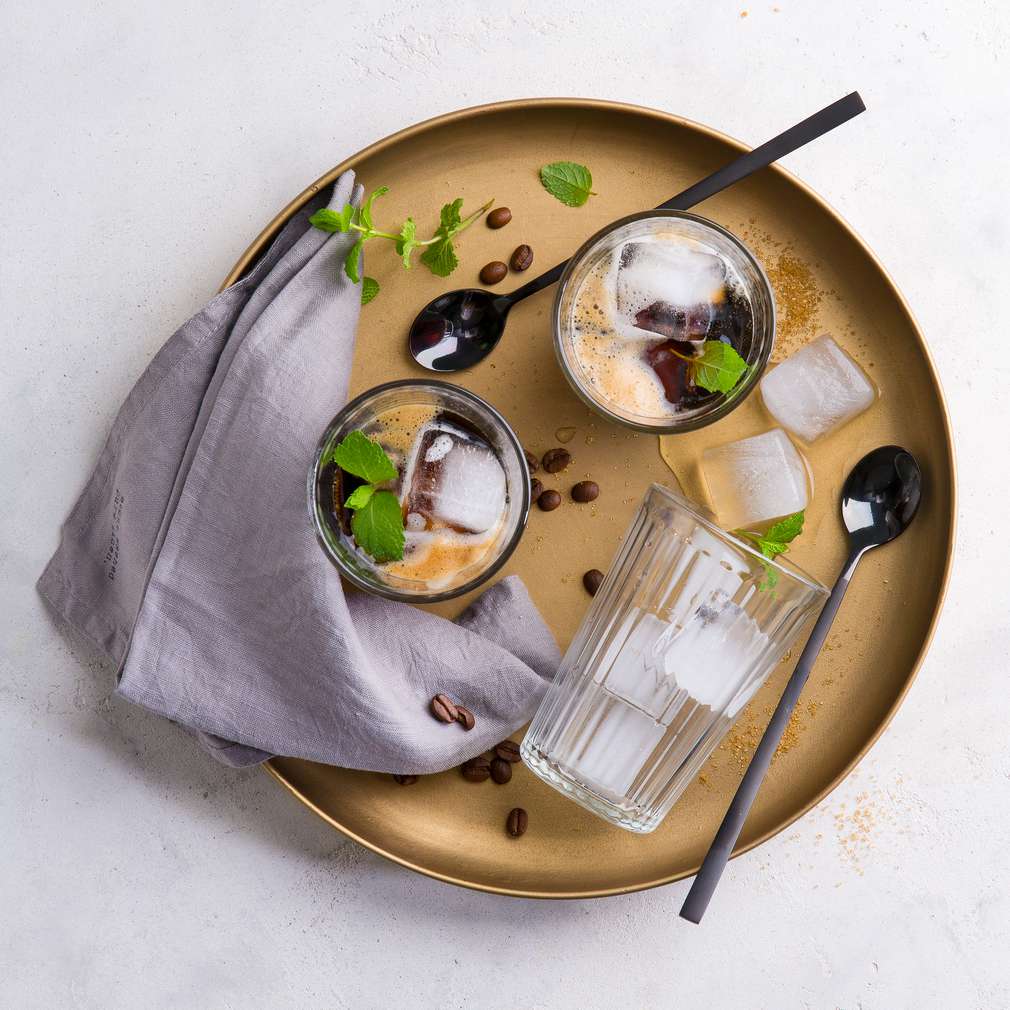 Abbildung des Rezepts „Sparkling Espresso“ mit Minze Abbildung des Rezepts „Sparkling Espresso“ mit Minze