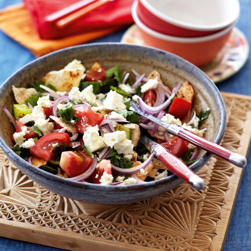 Salată fattoush Salată fattoush