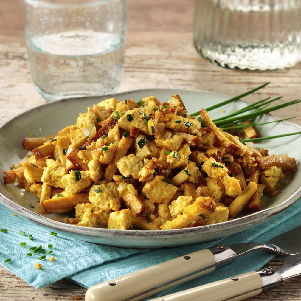 Abbildung des Rezepts Veganes Rührei mit Rauchsalz Abbildung des Rezepts Veganes Rührei mit Rauchsalz