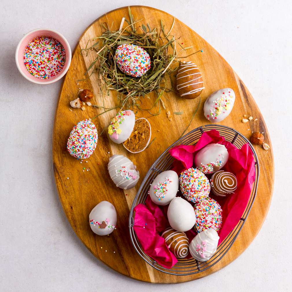 Zobrazit Velikonoční dortová vajíčka receptů