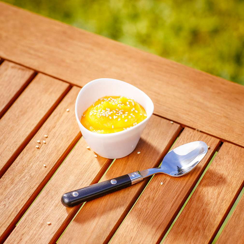 Abbildung des Rezepts Hummus-Dip aus geschmorter Möhre Abbildung des Rezepts Hummus-Dip aus geschmorter Möhre