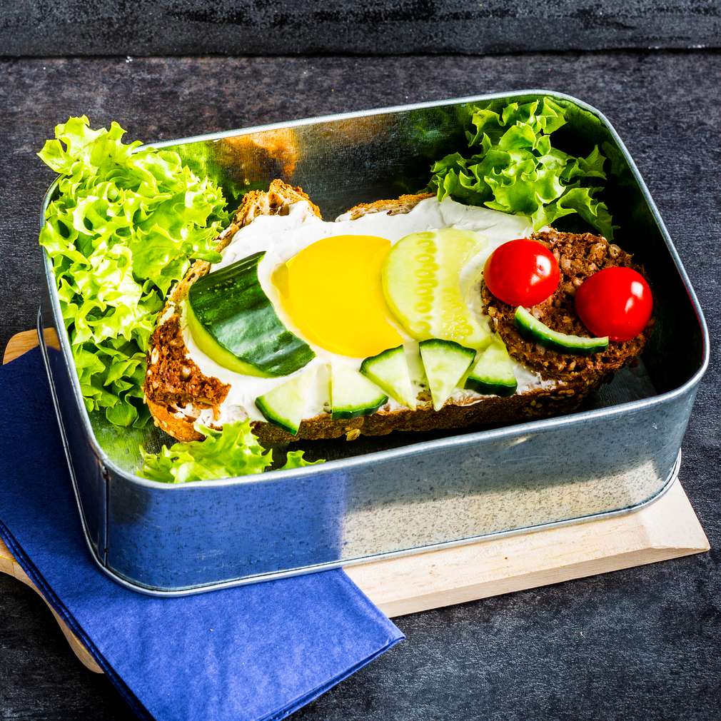 Abbildung des Rezepts Raupen-Brotdose Abbildung des Rezepts Raupen-Brotdose