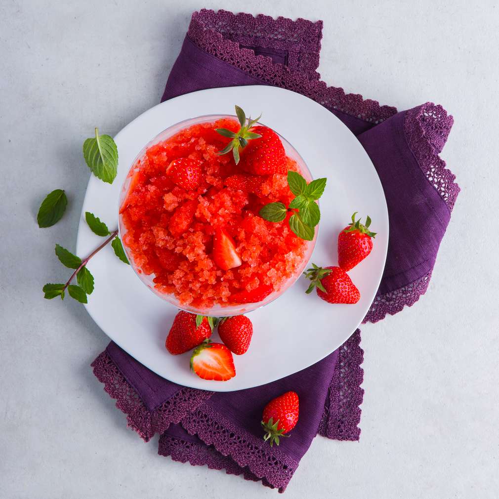 Abbildung des Rezepts Frozen Strawberry Daiquiry Abbildung des Rezepts Frozen Strawberry Daiquiry
