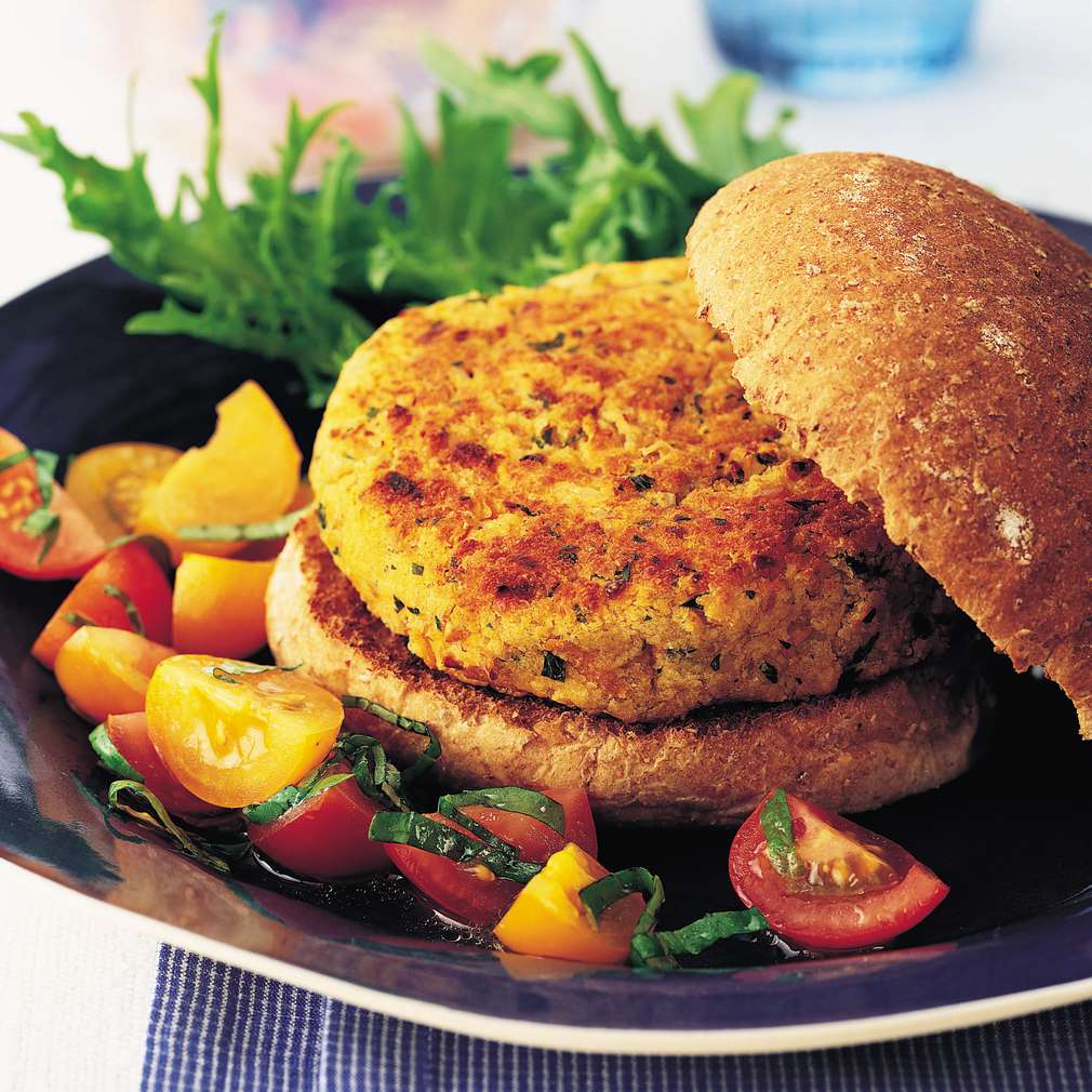 Imaginea rețetei Burgeri din fasole Imaginea rețetei Burgeri din fasole