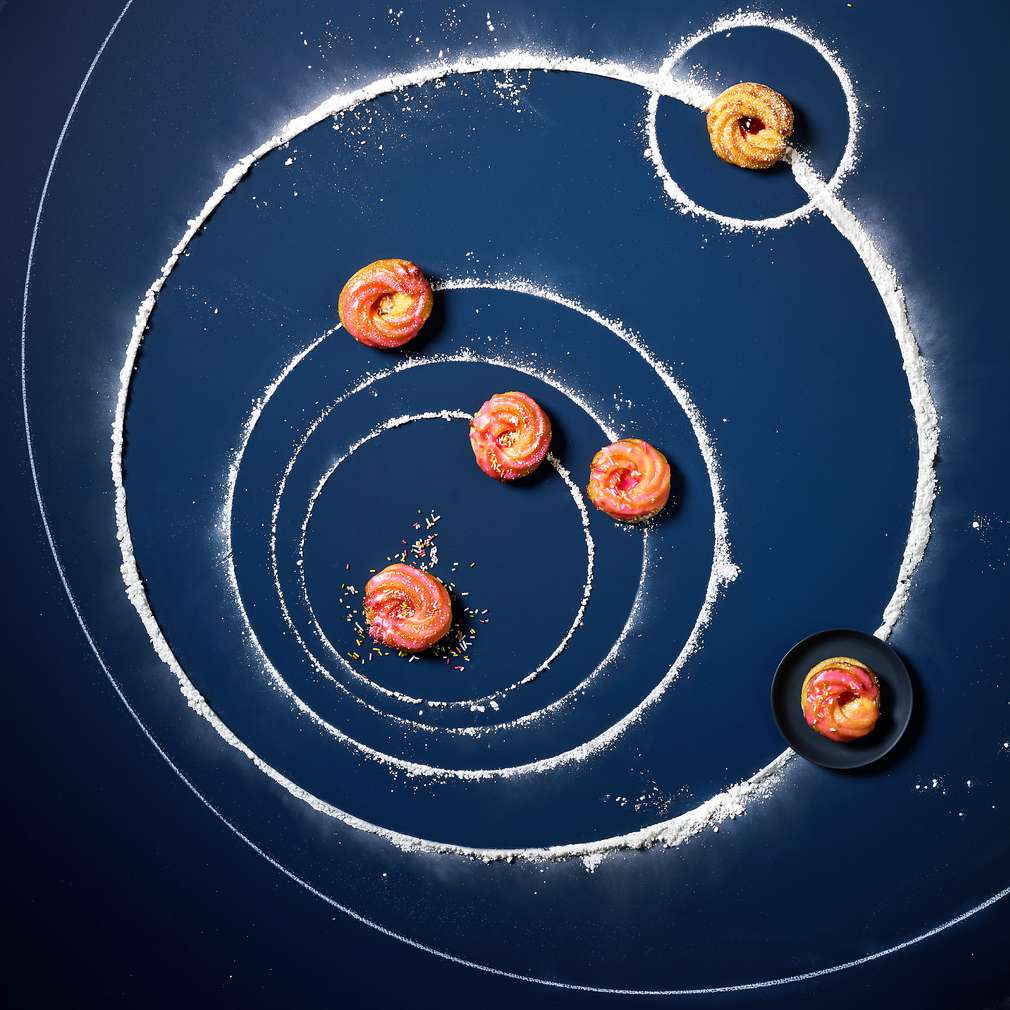 Abbildung des Rezepts Kosmische Mini-Kringel Abbildung des Rezepts Kosmische Mini-Kringel