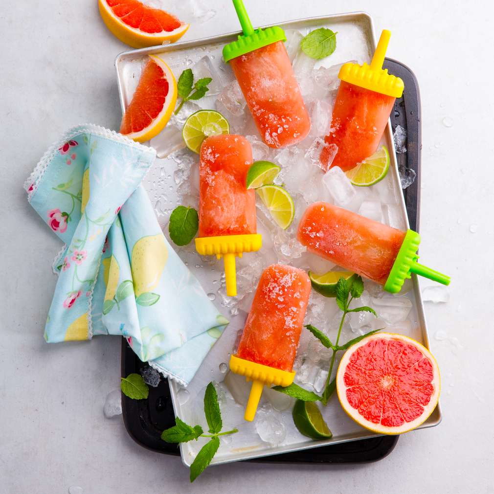 Abbildung des Rezepts Pink-Bull-Poptail Abbildung des Rezepts Pink-Bull-Poptail