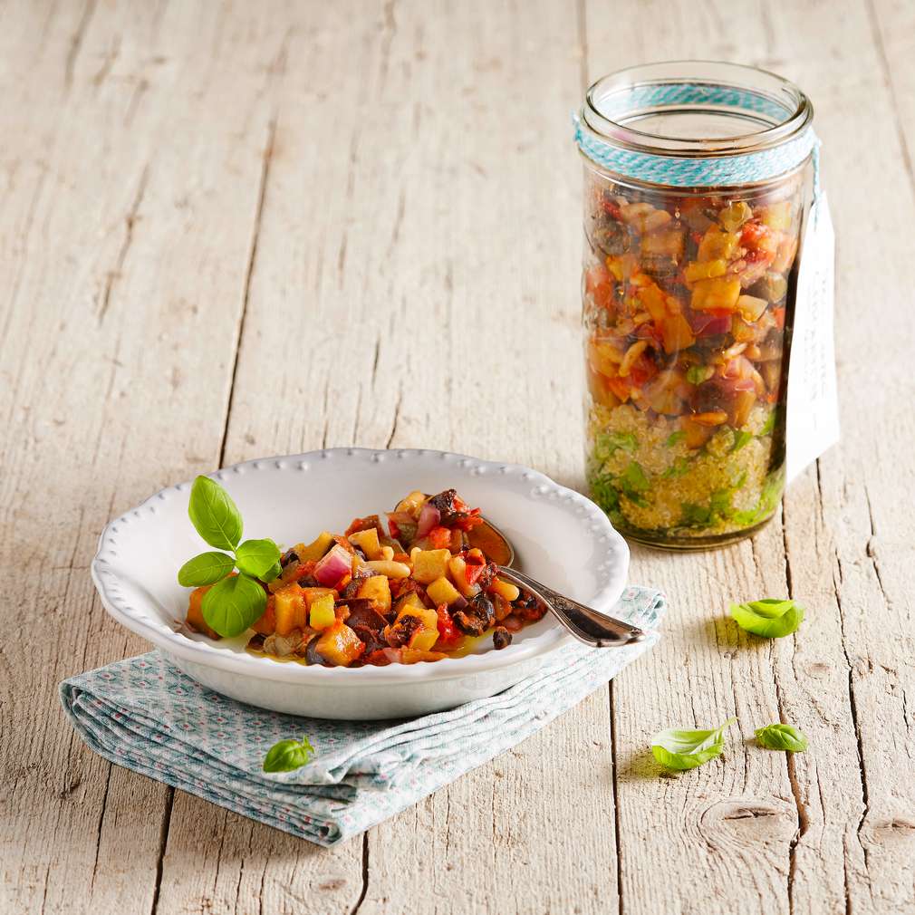 Abbildung des Rezepts Süß-saure Caponata mit Quinoa Abbildung des Rezepts Süß-saure Caponata mit Quinoa