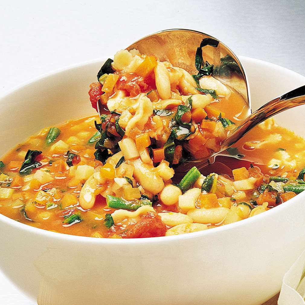Supă minestrone Supă minestrone