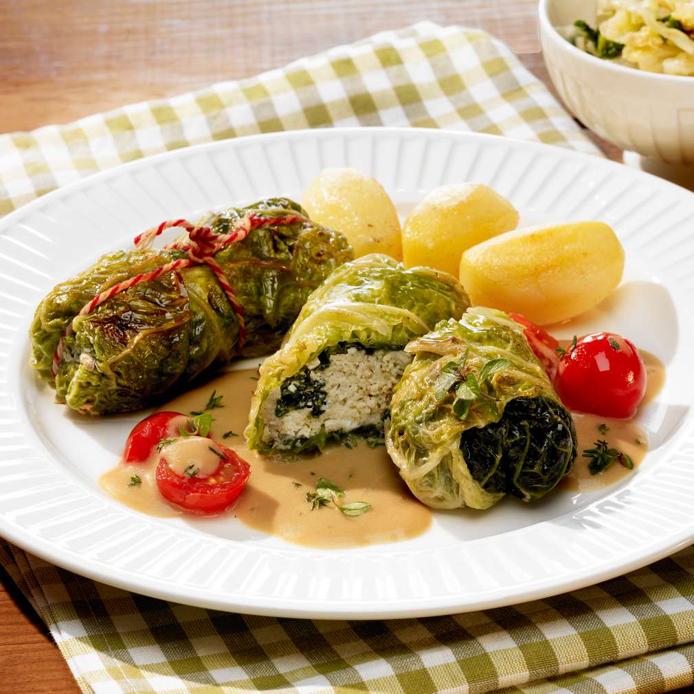 Abbildung des Rezepts Wirsing-Seelachsroulade Abbildung des Rezepts Wirsing-Seelachsroulade