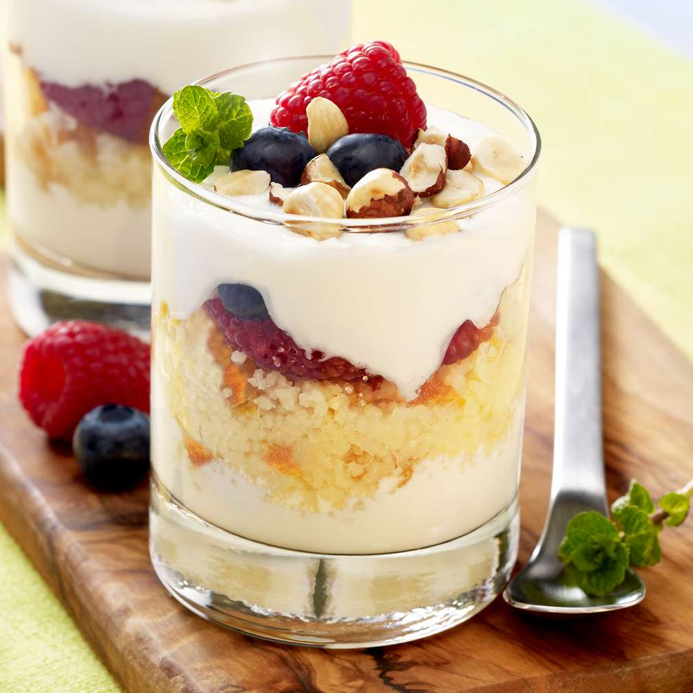 Zobrazit Sladký kuskus s jogurtem a ovocem receptů