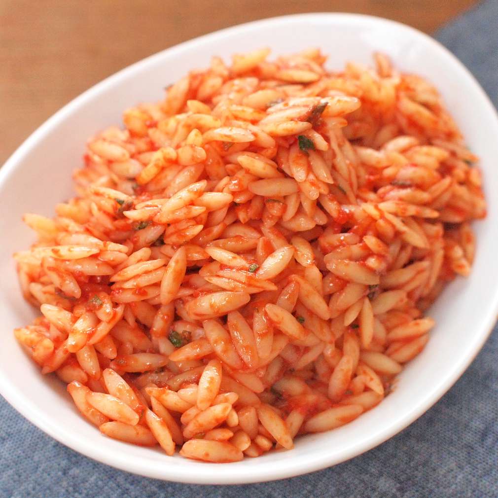 Těstovinová oregano rýže