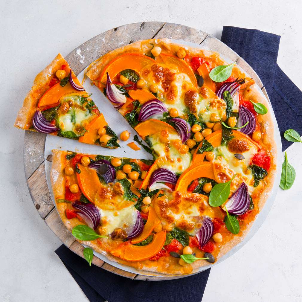Abbildung des Rezepts „Superfood Pizza“ - Pizza mit Kürbis und Spinat