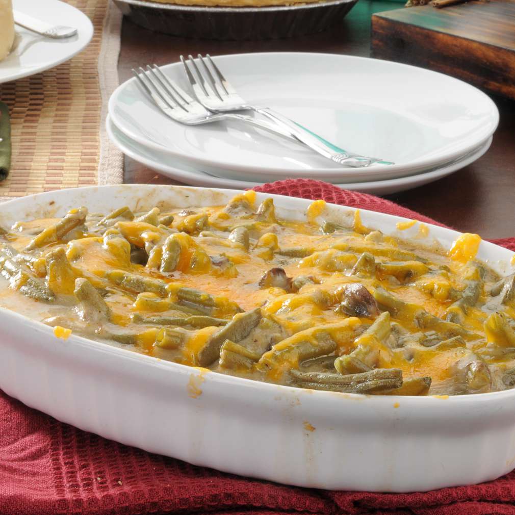Imaginea rețetei Fasole verde gratinată cu brânză Ceddar Imaginea rețetei Fasole verde gratinată cu brânză Ceddar