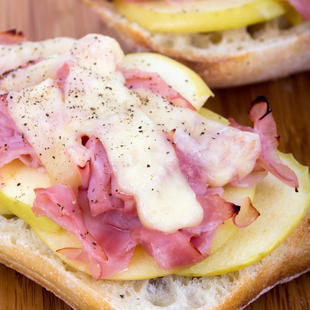 Ciabatta cu bacon Ciabatta cu bacon