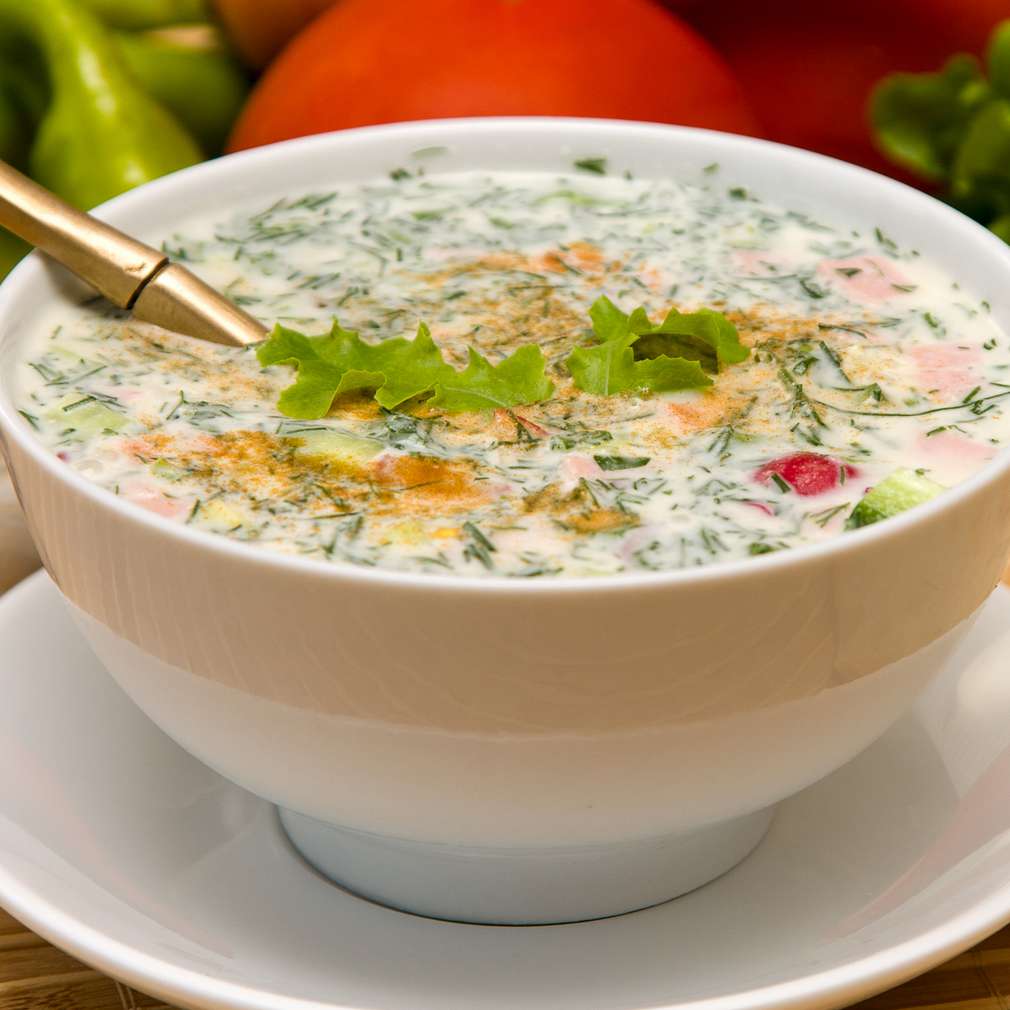 Ciorbă picantă de legume cu smântână Ciorbă picantă de legume cu smântână
