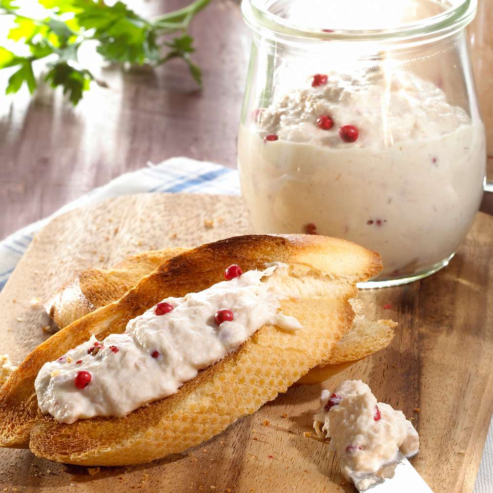 Abbildung des Rezepts Edle Räucherfisch-Variationen Abbildung des Rezepts Edle Räucherfisch-Variationen