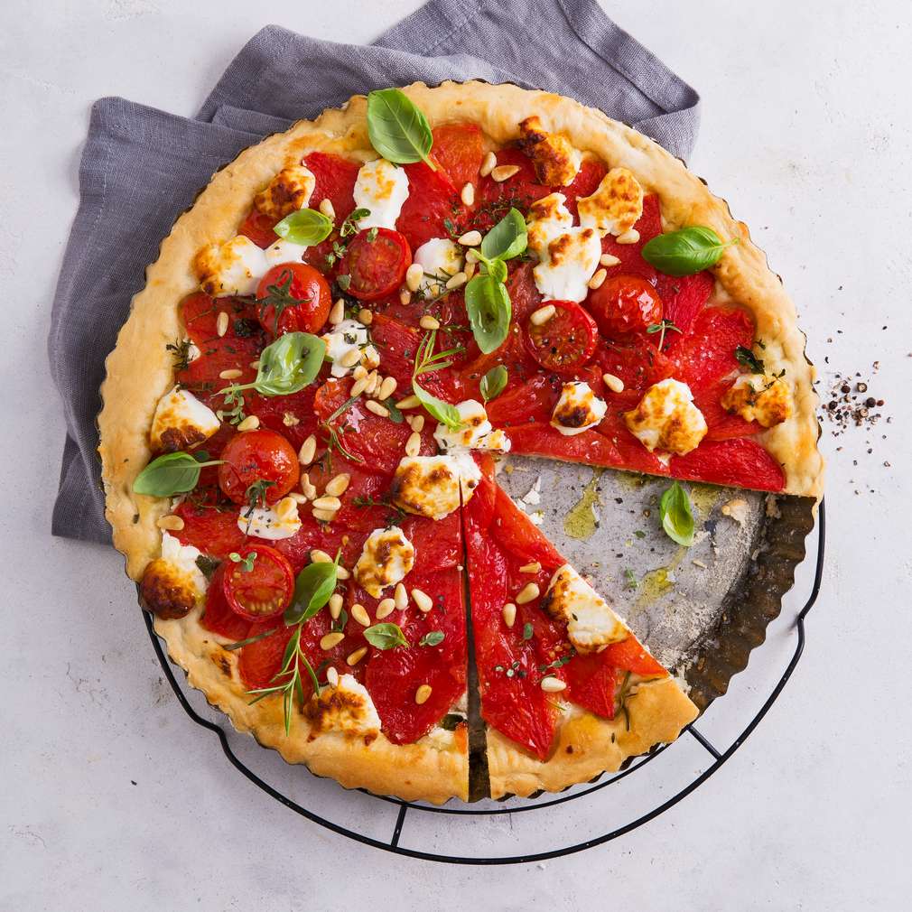 Abbildung des Rezepts Tomaten-Ziegenkäse-Tarte Abbildung des Rezepts Tomaten-Ziegenkäse-Tarte