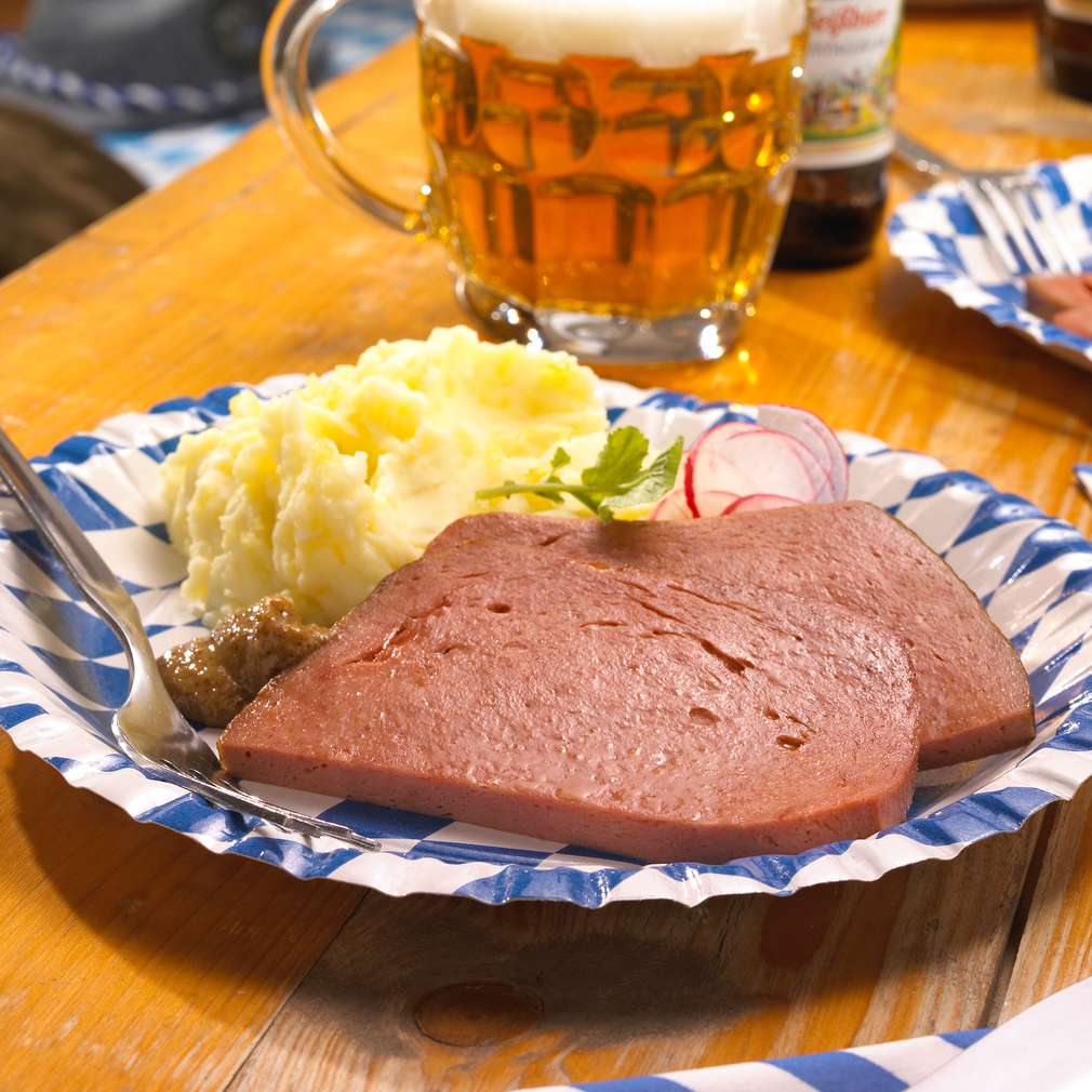 Bavorská sekaná s bramborovou kaší