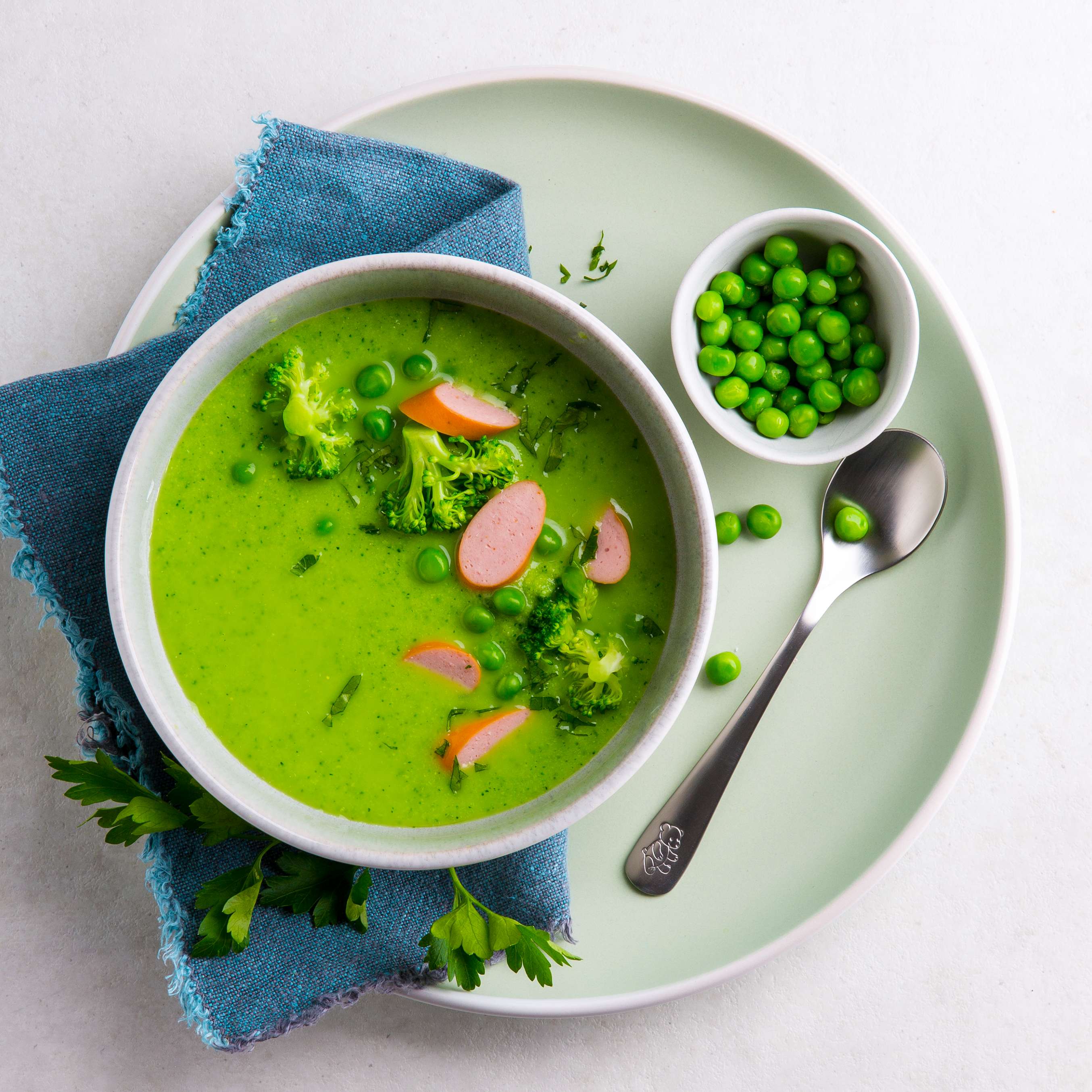 Rezept für Grüne Suppe mit Würstchen | Kaufland