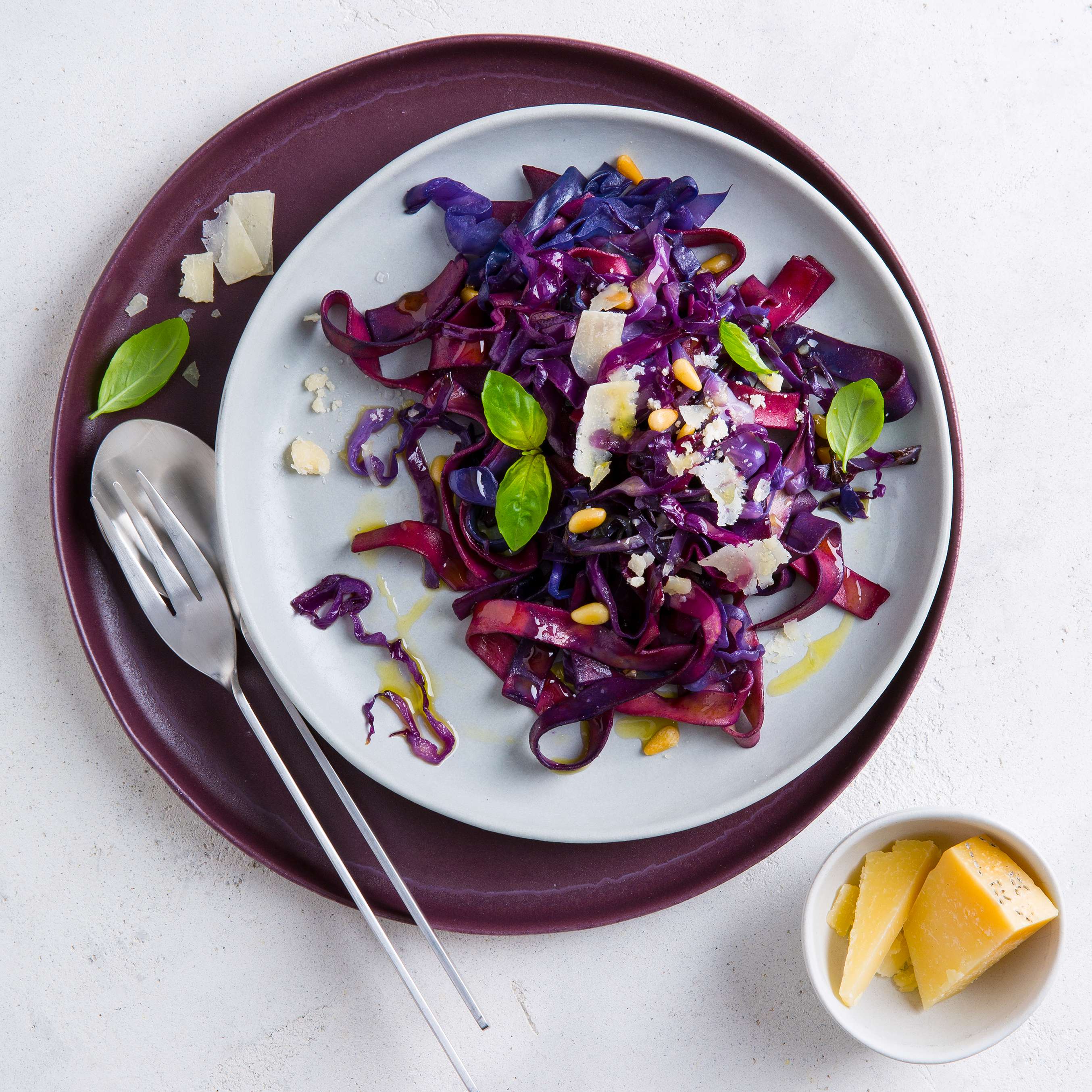 Abbildung des Rezepts „Galaxie Nudeln“ - Nudeln mit Rotkohl