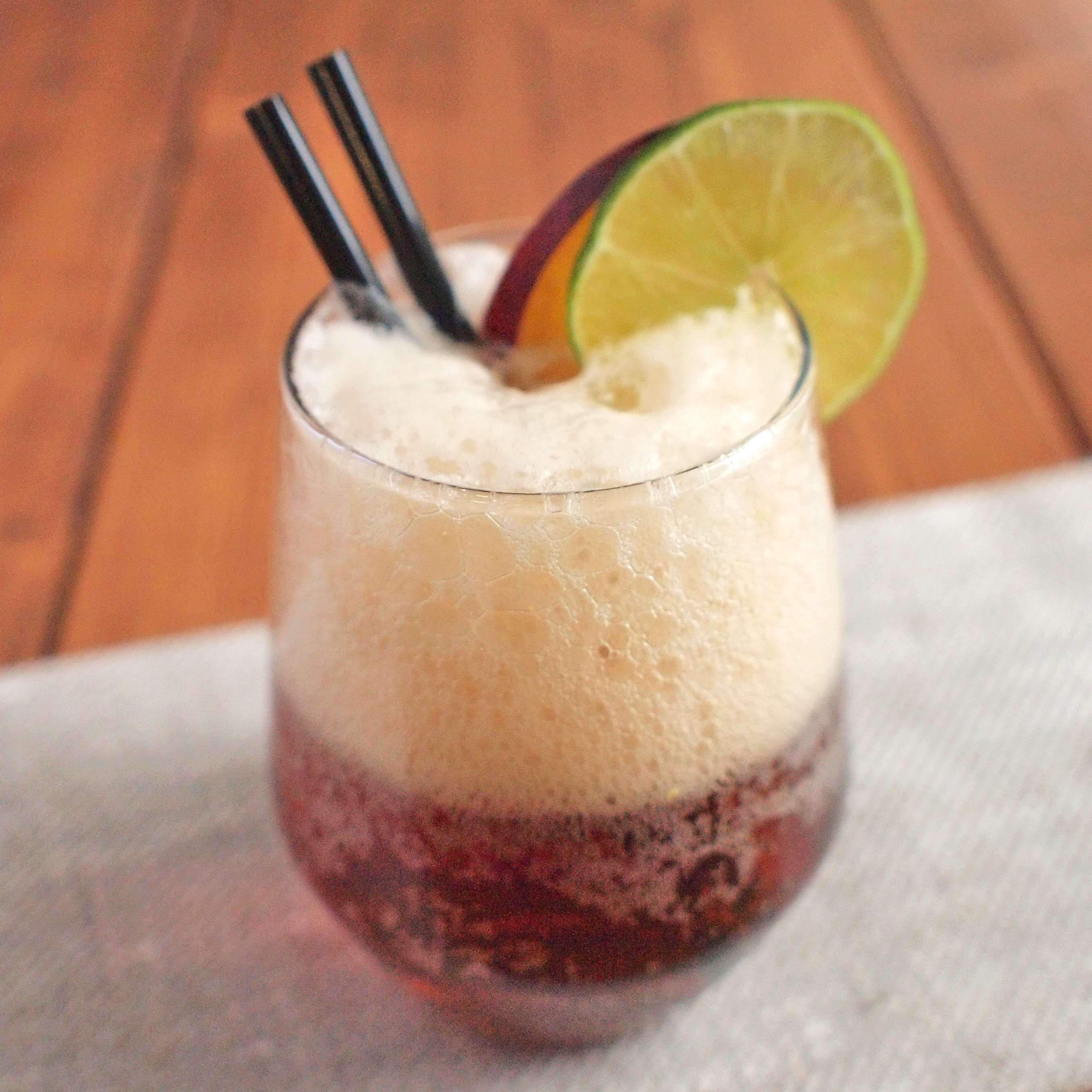 Zobrazit Švestková pivní limonáda receptů