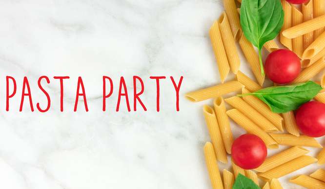 Pasta Party Изображение на макарони и свежи чери домати