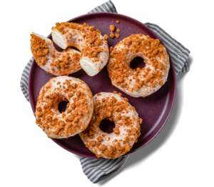 Изображение на Донът с бисквитена поръска от нашата пекарна Изображение на Донът с бисквитена поръска от нашата пекарна