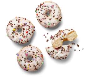 Изображение на Донът с бяла глазура и бонбони Изображение на Донът с бяла глазура и бонбони