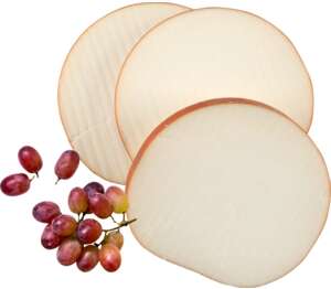 Kozí syr údený 45 % Tavený údený syr
z kozieho mlieka Kozí syr údený 45 % Tavený údený syr
z kozieho mlieka